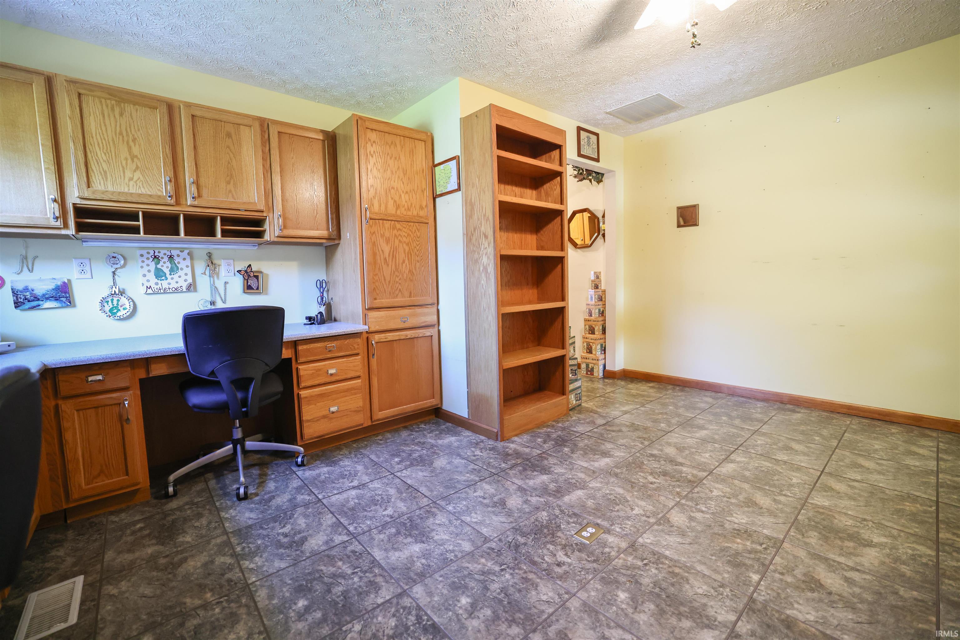 2015 Denson Avenue Bedford, IN 47421 - Photo 32 of 36