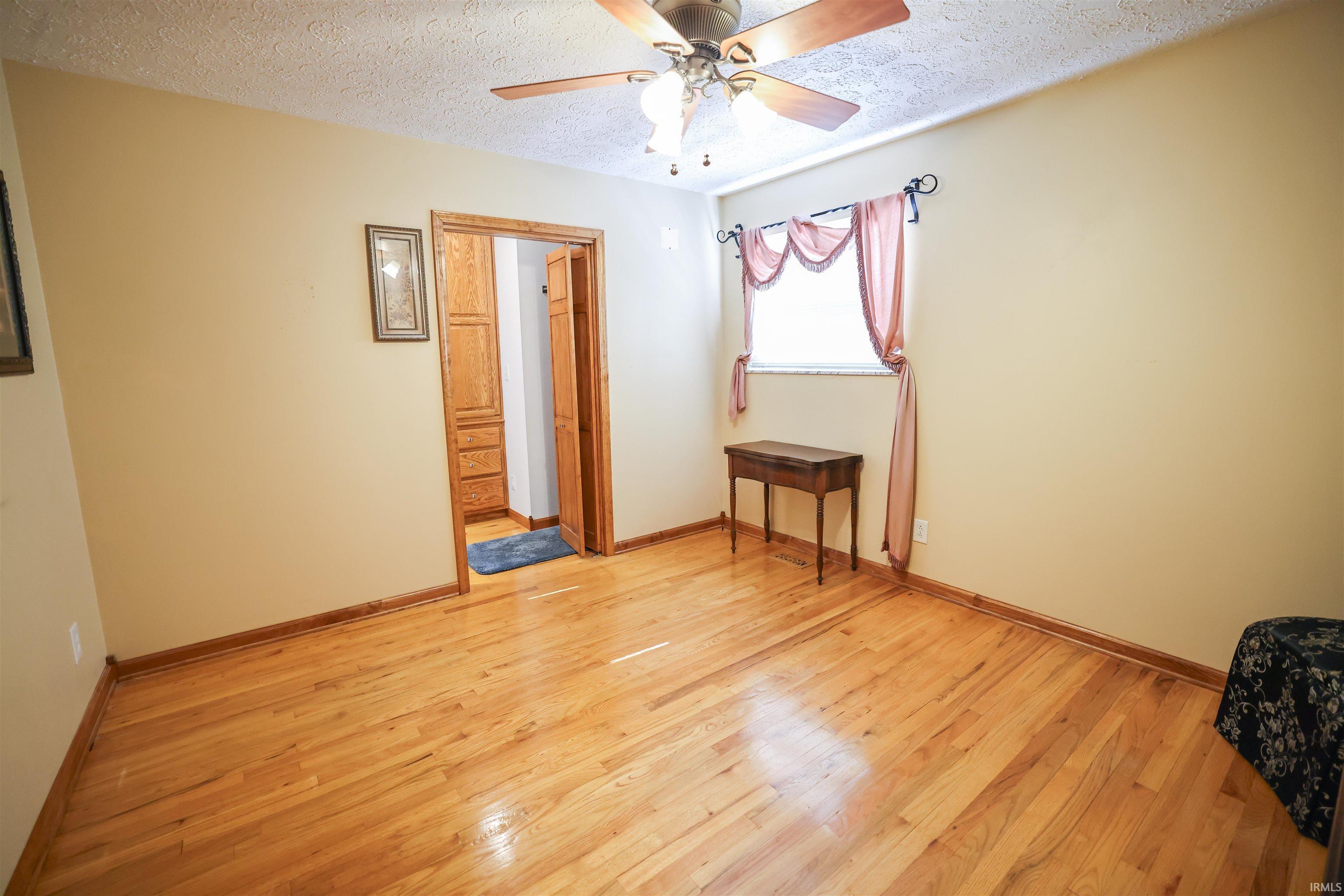 2015 Denson Avenue Bedford, IN 47421 - Photo 33 of 36