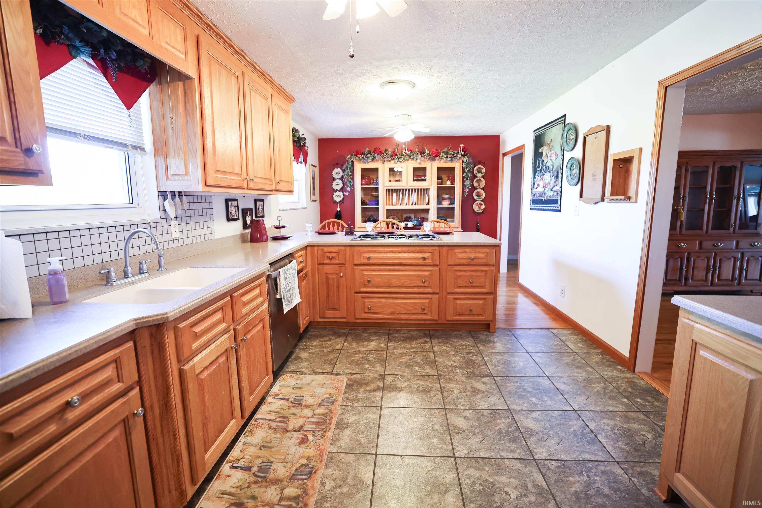 2015 Denson Avenue Bedford, IN 47421 - Photo 9 of 36