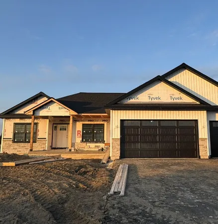$429,900 | 526 Creekside Circle, Byron, IL 61010