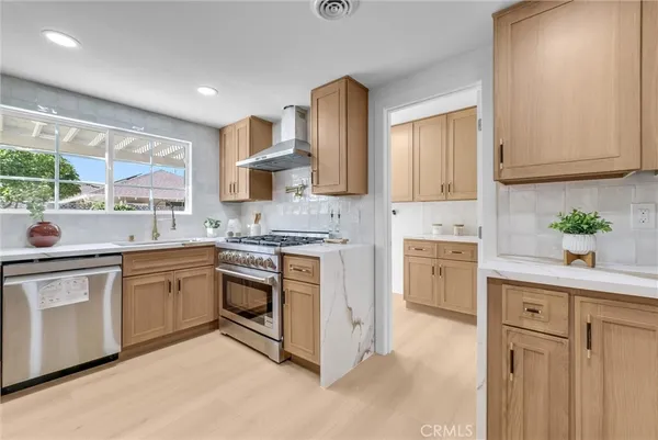 $1,375,000 | 2902 East Winfield Avenue, Anaheim, CA 92806