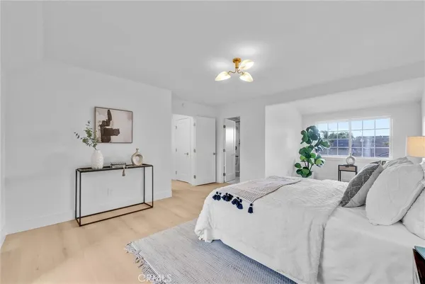 $1,375,000 | 2902 East Winfield Avenue, Anaheim, CA 92806