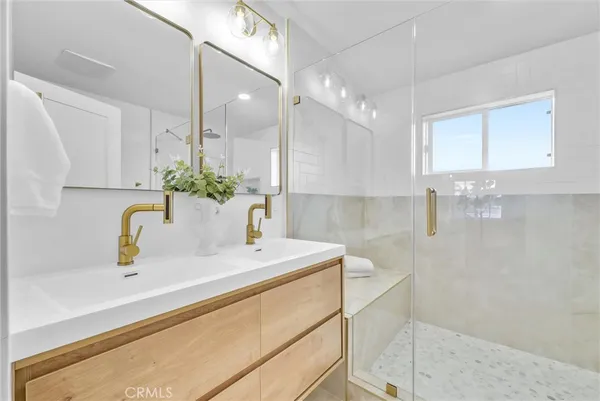 $1,375,000 | 2902 East Winfield Avenue, Anaheim, CA 92806
