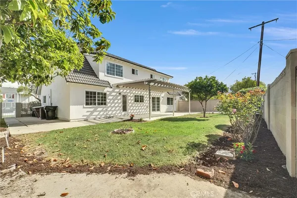 $1,375,000 | 2902 East Winfield Avenue, Anaheim, CA 92806
