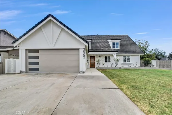 $1,375,000 | 2902 East Winfield Avenue, Anaheim, CA 92806