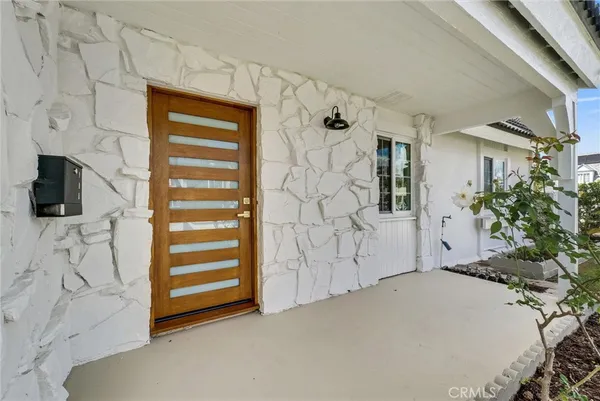 $1,375,000 | 2902 East Winfield Avenue, Anaheim, CA 92806