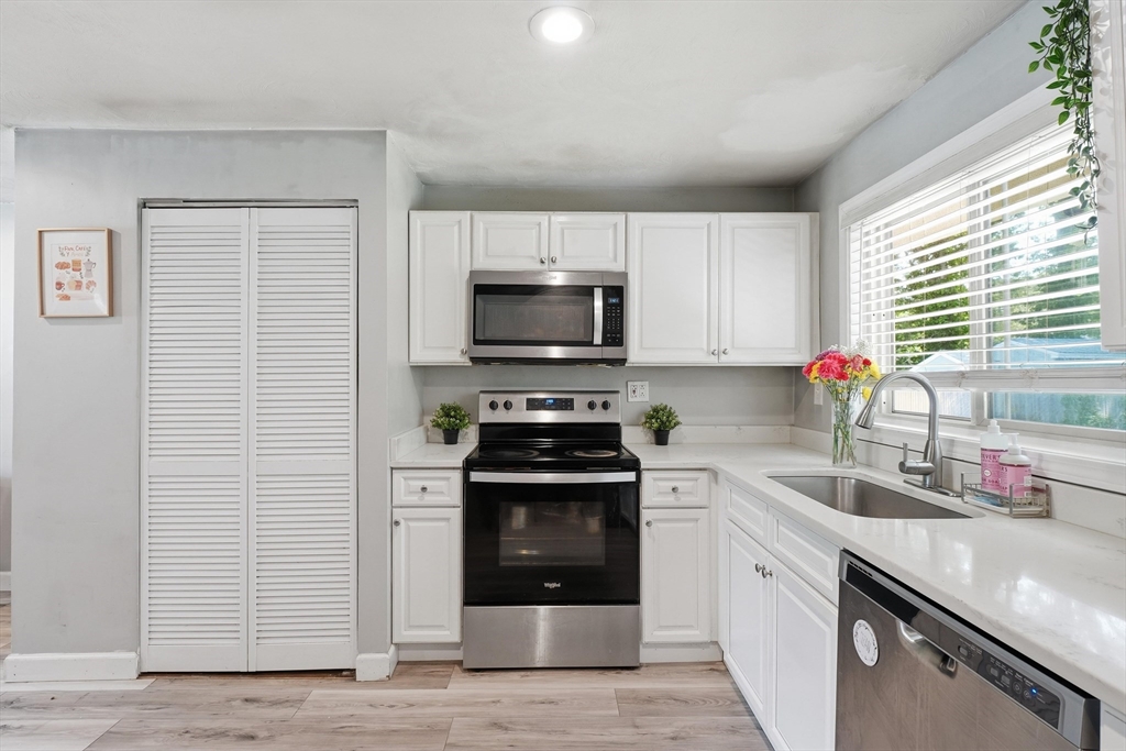 69 Elsie Road Brockton, MA 02302 - Photo 8 of 26
