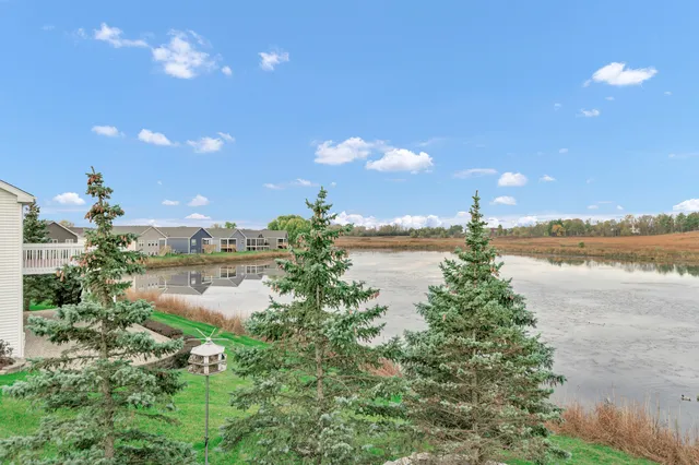 $4,000 | 2660 Harnish Drive, Algonquin, IL 60102