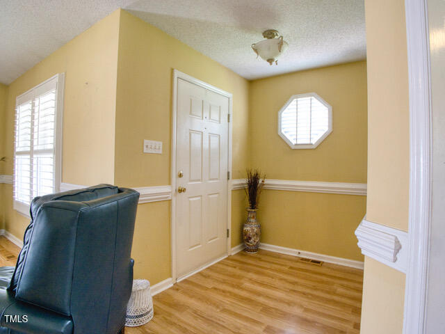 05. Foyer-2