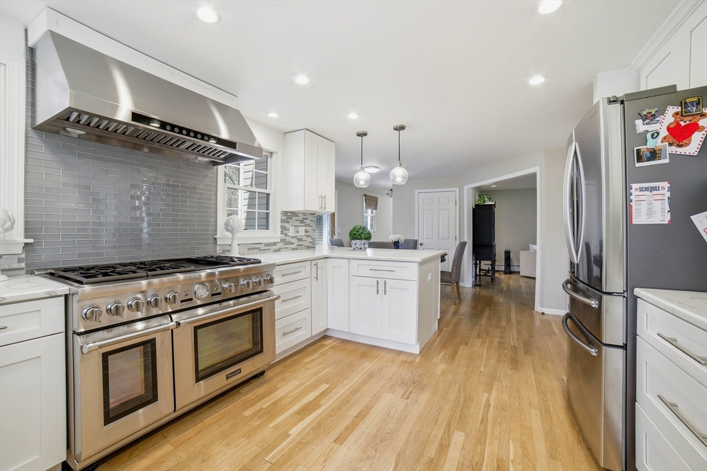 43 Carriage Hill Road Northborough, MA 01532 - Photo 9 of 35