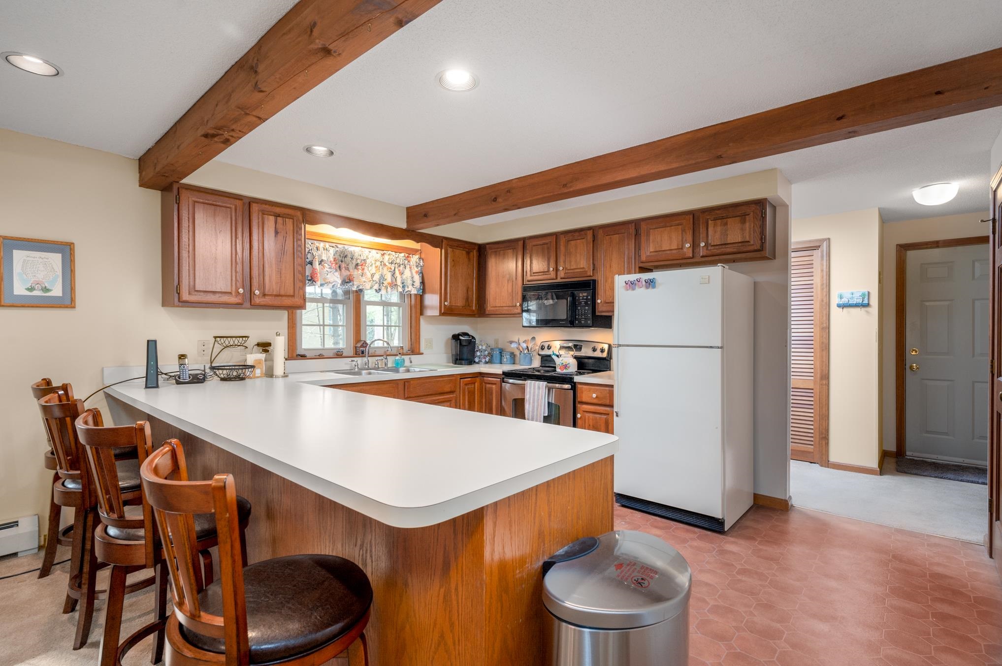 2761 Lake Shore Road, Unit 36 Gilford, NH 03249 - Photo 4 of 35 Gallery Image 4