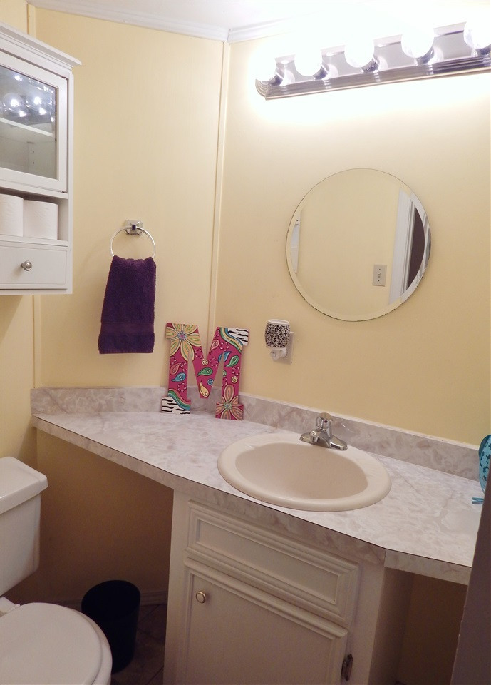 310 River Hill Road Carthage, MS 39051 - Photo 9 of 35 Powder Room