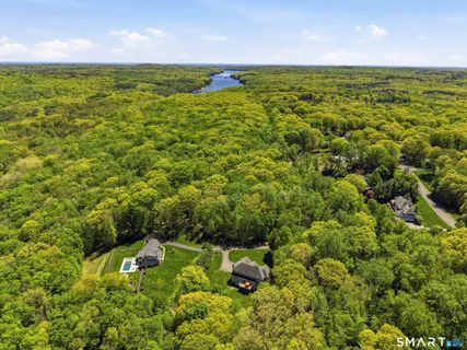 $1,399,000 | 70 Crossbow Lane, Easton, CT 06612
