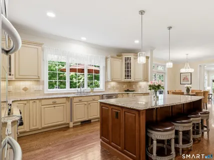 $1,399,000 | 70 Crossbow Lane, Easton, CT 06612
