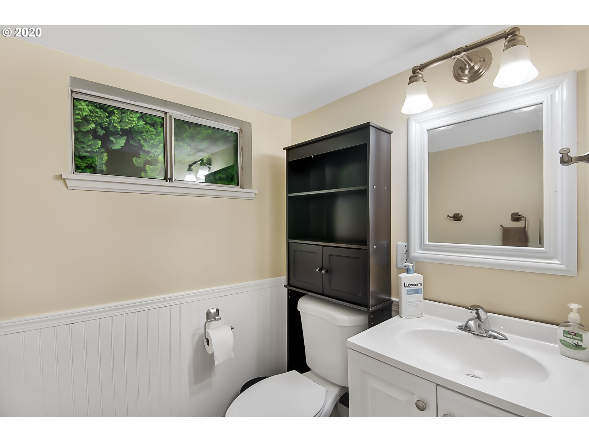 37710 Northeast Clara Smith Road Corbett, OR 97019 - Photo 19 of 22 Gallery Image 19