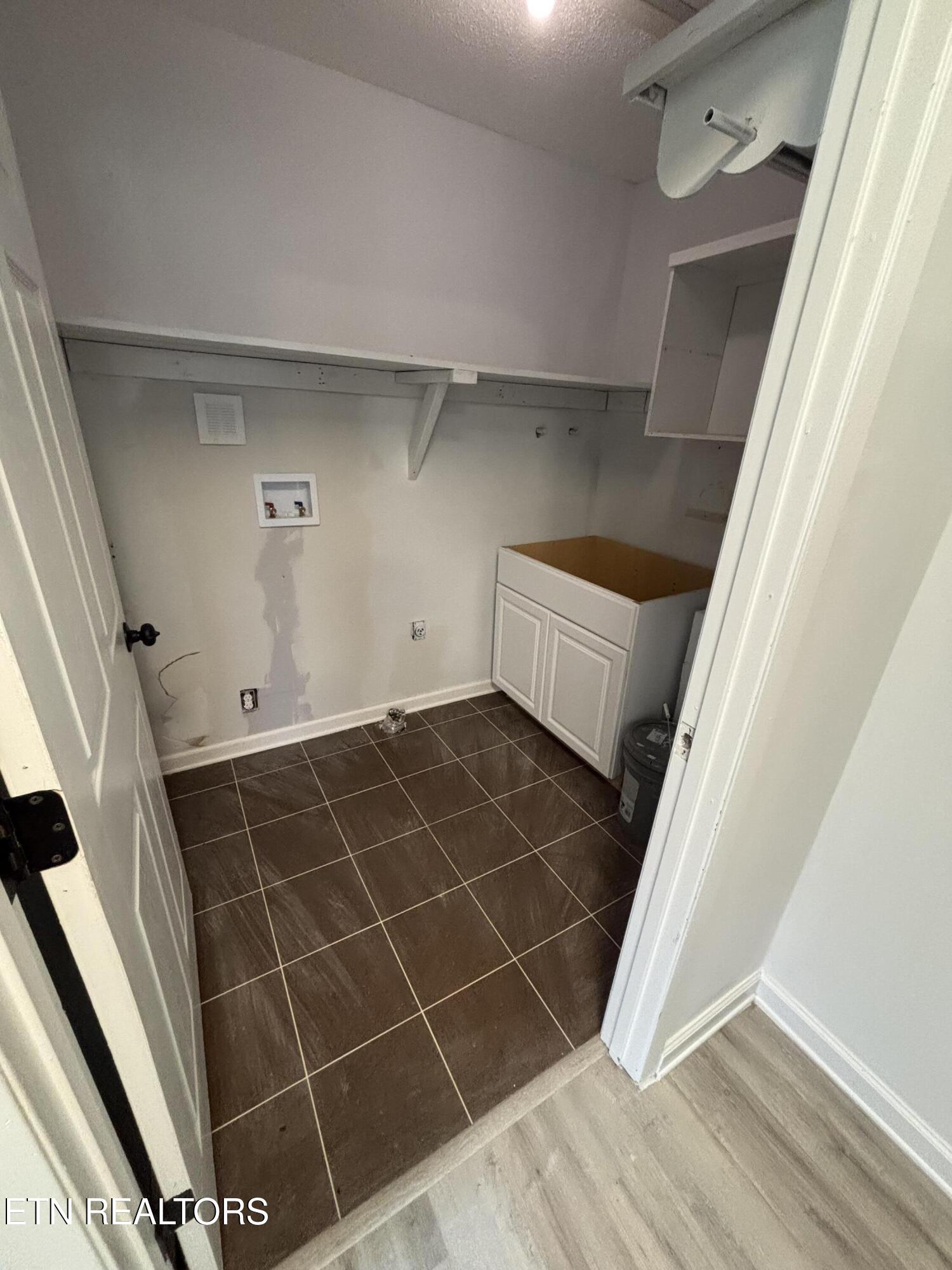 8634 Bud Hawkins Road Corryton, TN 37721 - Photo 17 of 24 IMG_0536