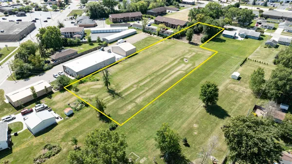 $189,000 | Greenfield Street, Neenah, WI 54956