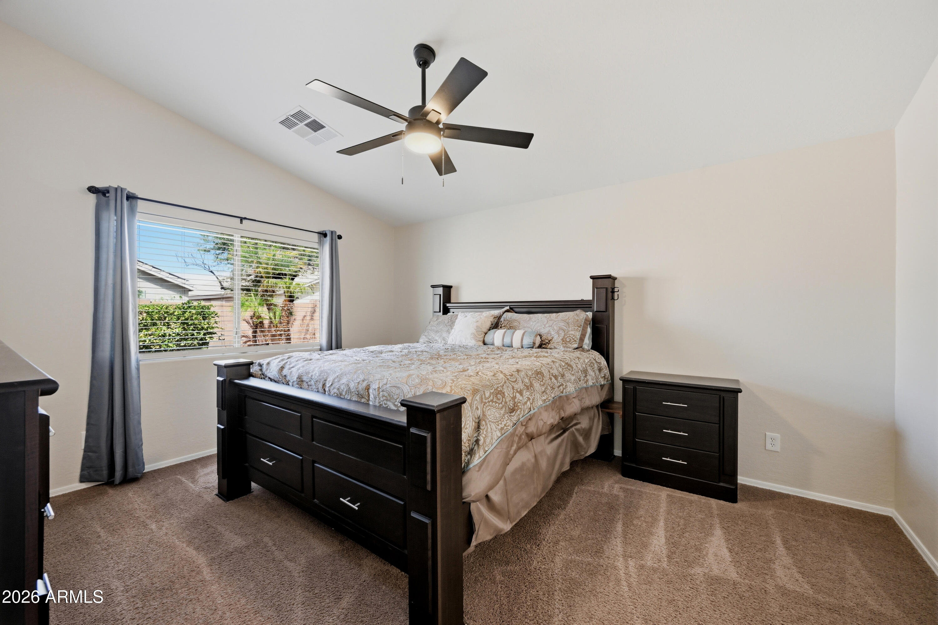 13392 West Redfield Road Surprise, AZ 85379 - Photo 14 of 35 redfield_014