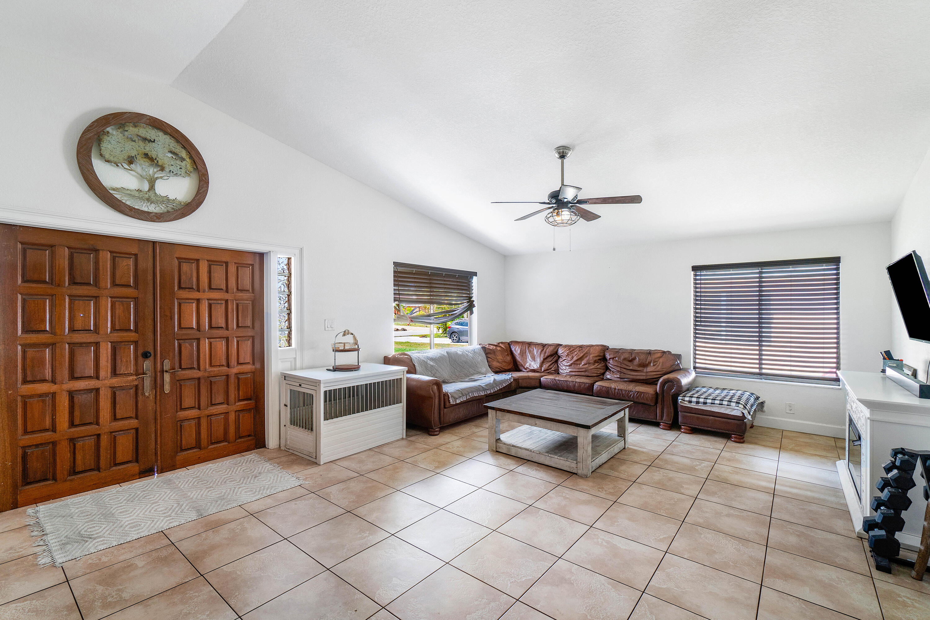 5319 Washington Road Delray Beach, FL 33484 - Photo 9 of 14 005-5319WashingtonRoad-DelrayBeach-FL-33