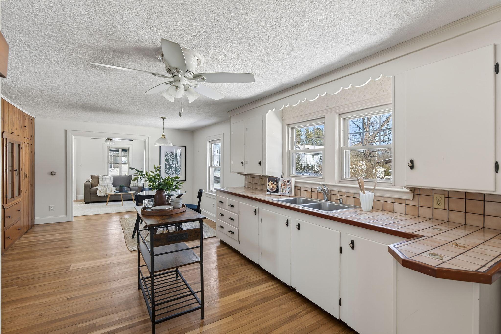 218 Longfellow Street Westbrook, ME 04092 - Photo 6 of 28 11_DSC02006