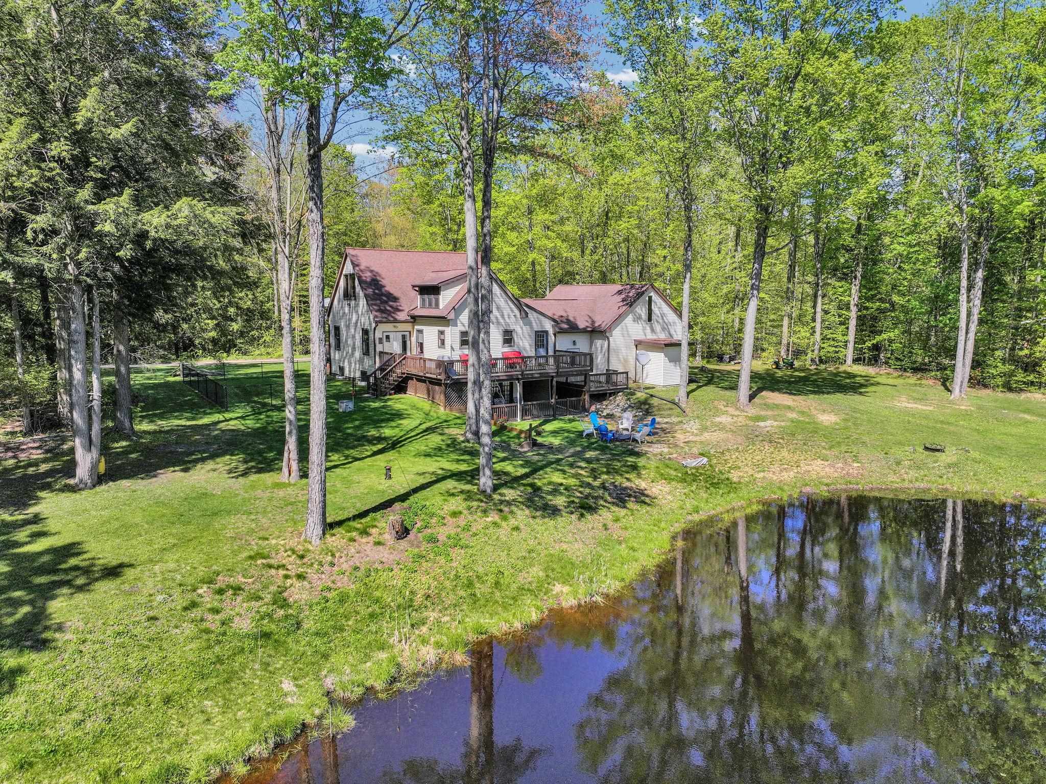 812 Brandon Road Cadillac, MI 49601 - Photo 4 of 66 1945469-c51005f0-b100-4bc5-8f9a-f82693eb2f73.JPG