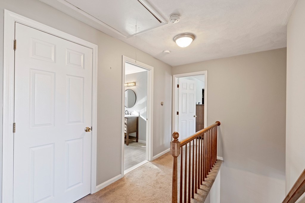 176 Roundtop Road Marlborough, MA 01752 - Photo 24 of 42 Gallery Image 24