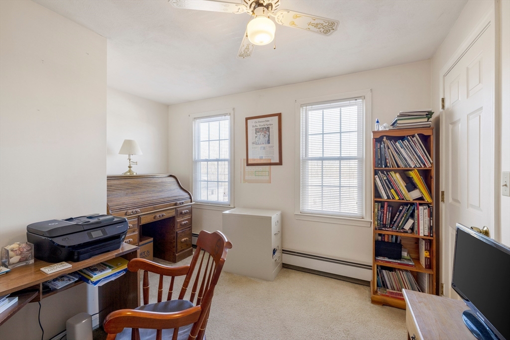 176 Roundtop Road Marlborough, MA 01752 - Photo 25 of 42 Gallery Image 25