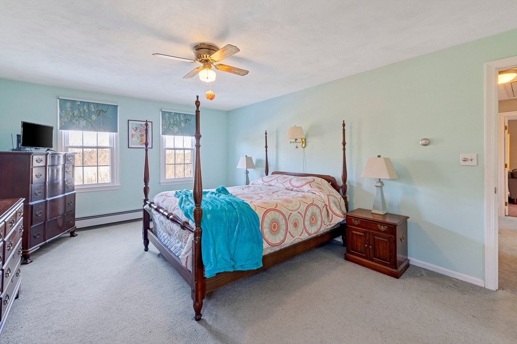 176 Roundtop Road Marlborough, MA 01752 - Photo 32 of 42 Gallery Image 32
