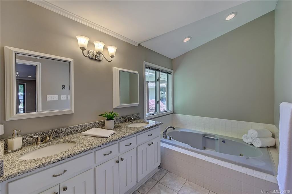 248 Spring Run Road Mooresville, NC 28117 - Photo 13 of 36 Gallery Image 13