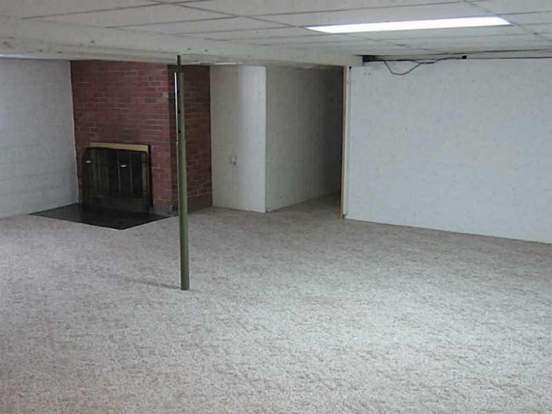 110 West Shaffer Road Aliquippa, PA 15001 - Photo 11 of 25 Family Room. Wood Burning Fireplace