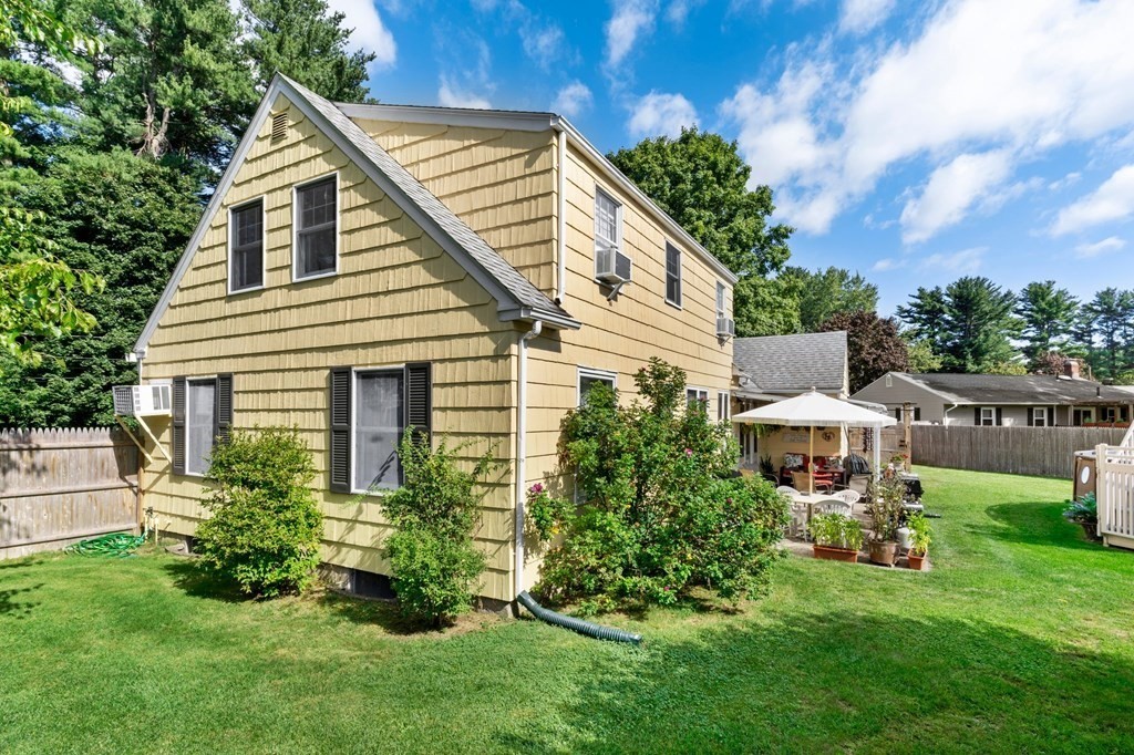 161 Marmon Street Springfield, MA 01129 - Photo 34 of 34 Gallery Image 34