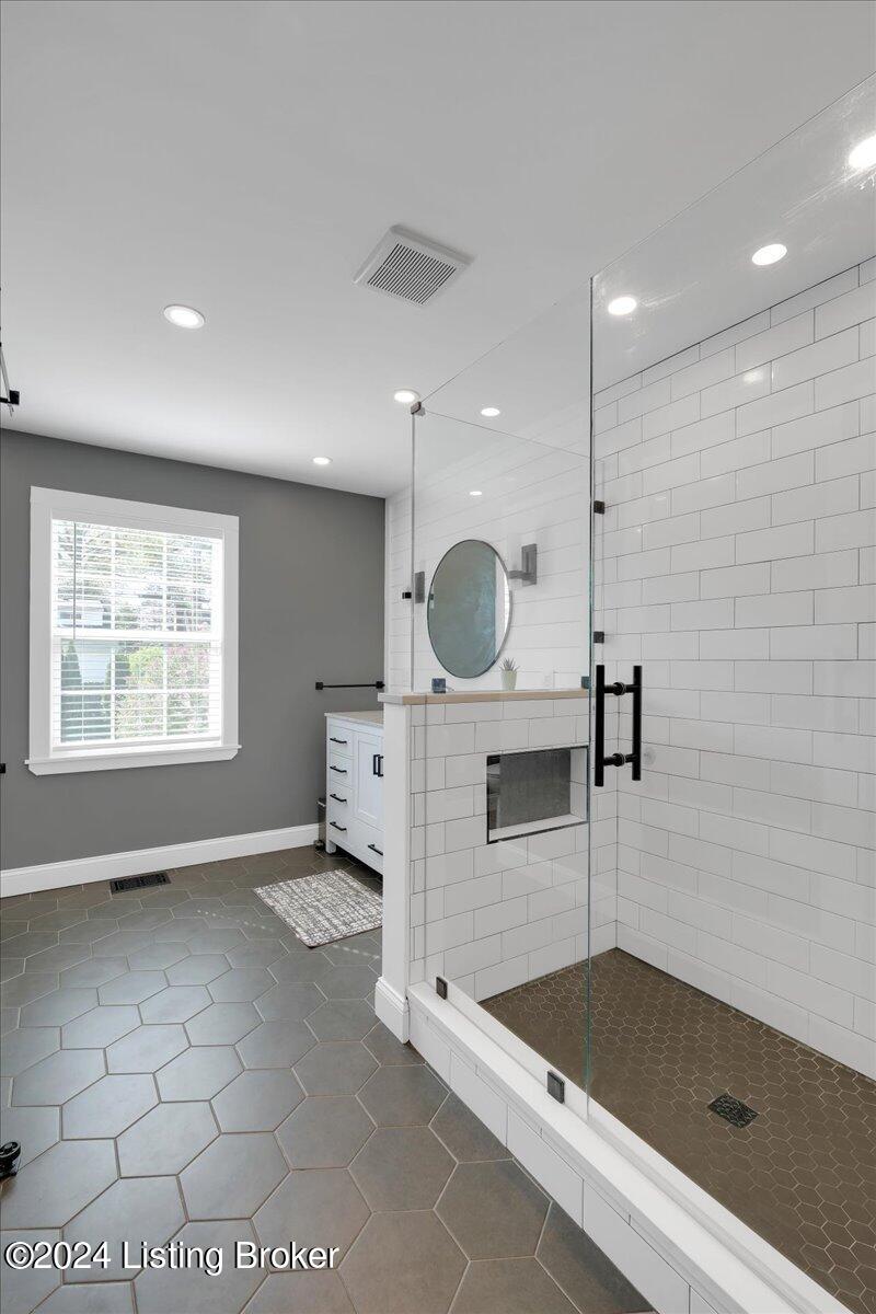 4010 Alton Road Louisville, KY 40207 - Photo 22 of 41 23-4010 Alton Rd-123