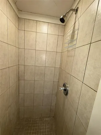 $1,400 | 7902 North Klondyke Street, Unit 2, Tampa, FL 33604