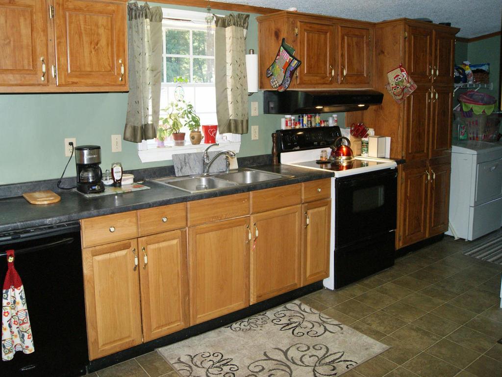 27 Pondview Road Swanzey, NH 03446 - Photo 6 of 18 Gallery Image 6