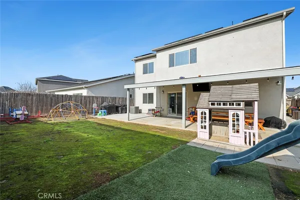 $540,000 | 6883 East Robinson Avenue, Fresno, CA 93727