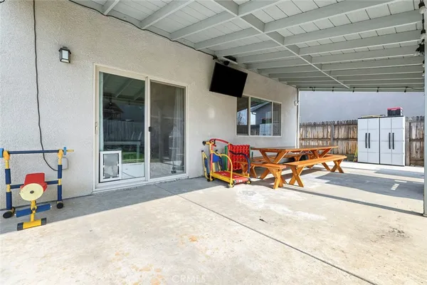 $540,000 | 6883 East Robinson Avenue, Fresno, CA 93727