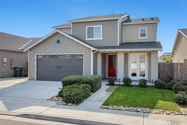 $540,000 | 6883 East Robinson Avenue, Fresno, CA 93727