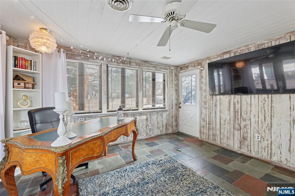 16 Homestead Road Elmwood Park, NJ 07407 - Photo 20 of 24