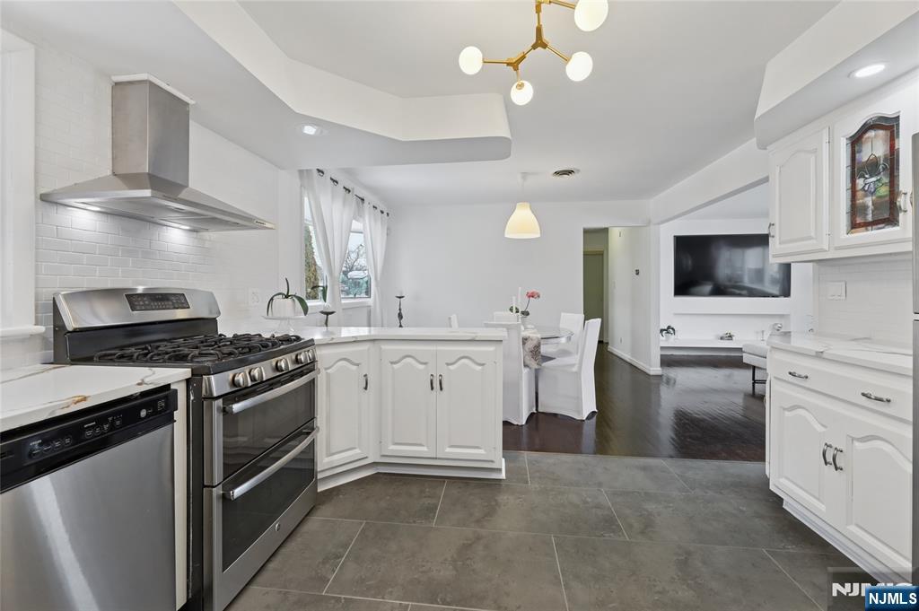 16 Homestead Road Elmwood Park, NJ 07407 - Photo 9 of 24