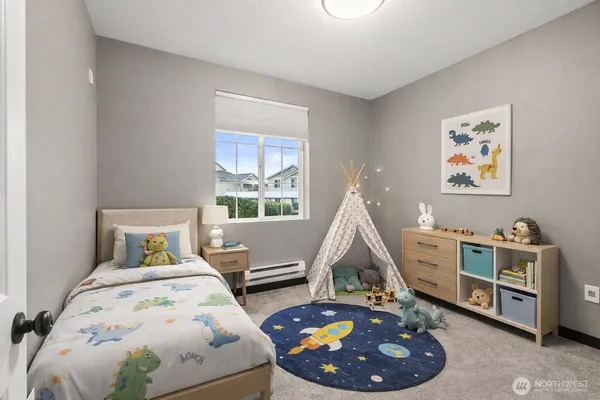 $329,950 | 10015 186th Place East, Unit 111, Puyallup, WA 98375