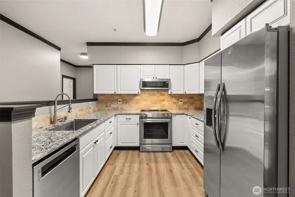 $329,950 | 10015 186th Place East, Unit 111, Puyallup, WA 98375