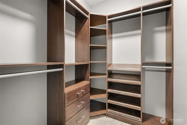 $329,950 | 10015 186th Place East, Unit 111, Puyallup, WA 98375