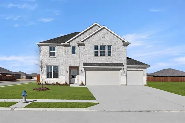 $419,990 | 214 Saddletree Drive, Nevada, TX 75173