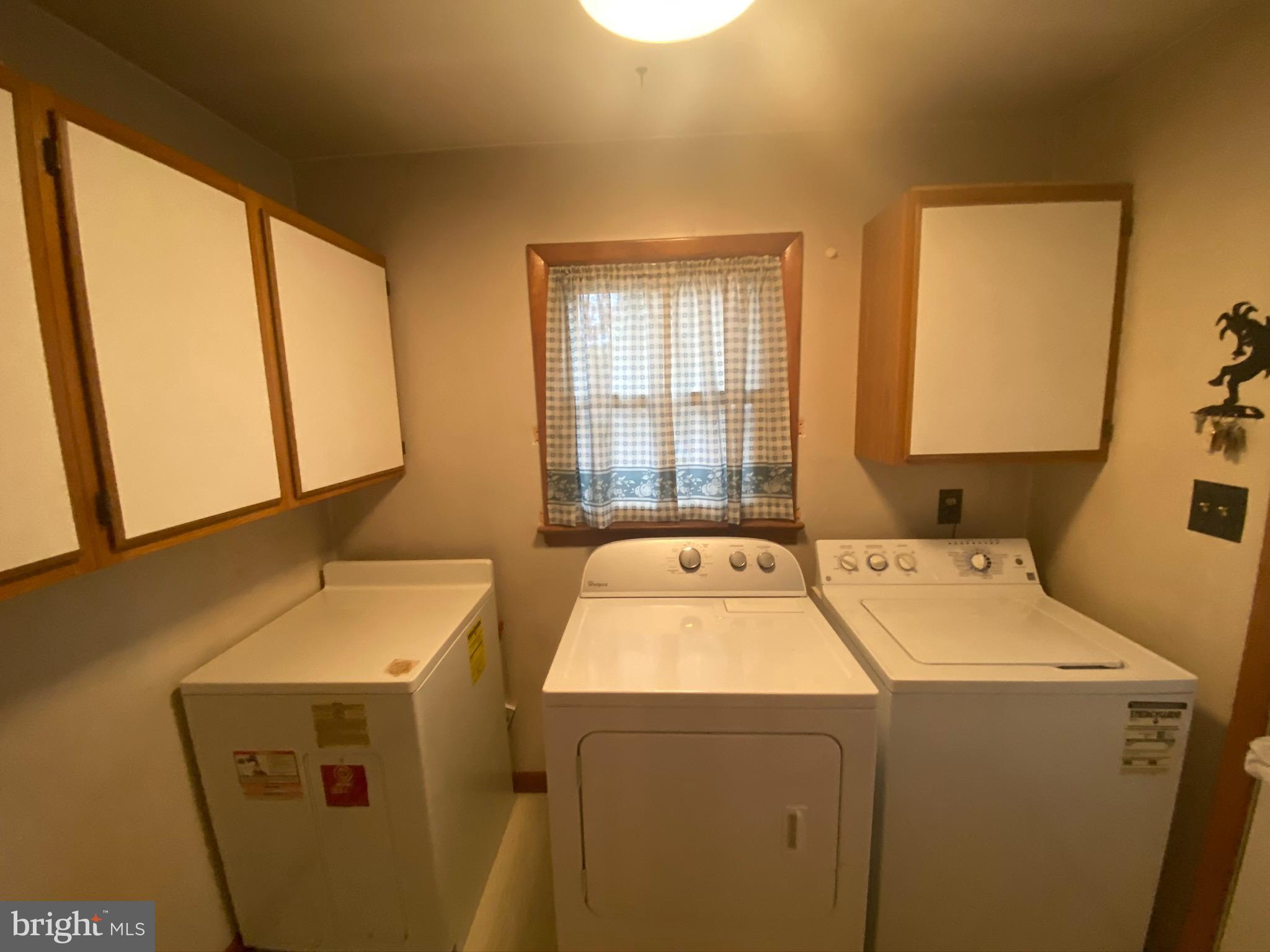 47 Harvard Road Pennsville, NJ 08070 - Photo 17 of 21 Mudroom/Utility Room