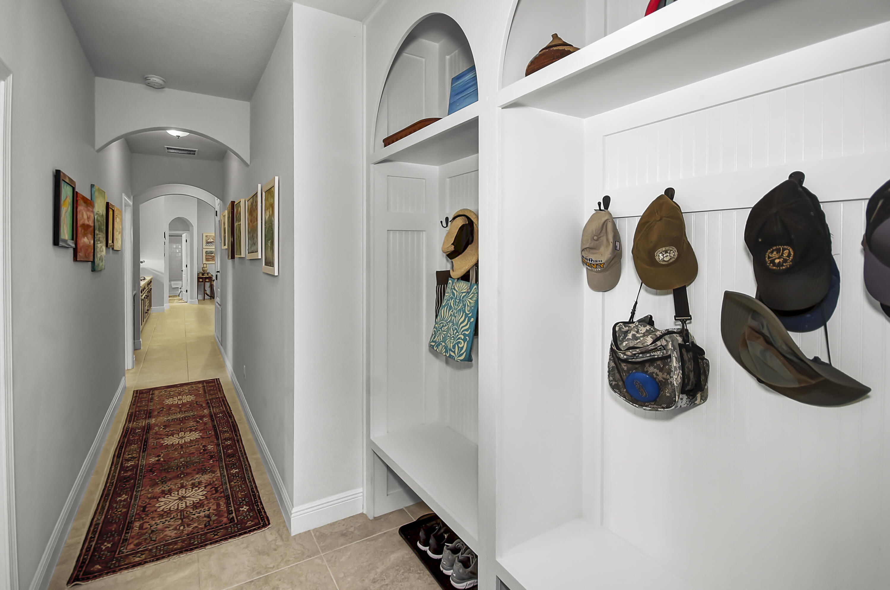 320 Symphony Way Freeport, FL 32439 - Photo 29 of 44 Hallway Mudroom