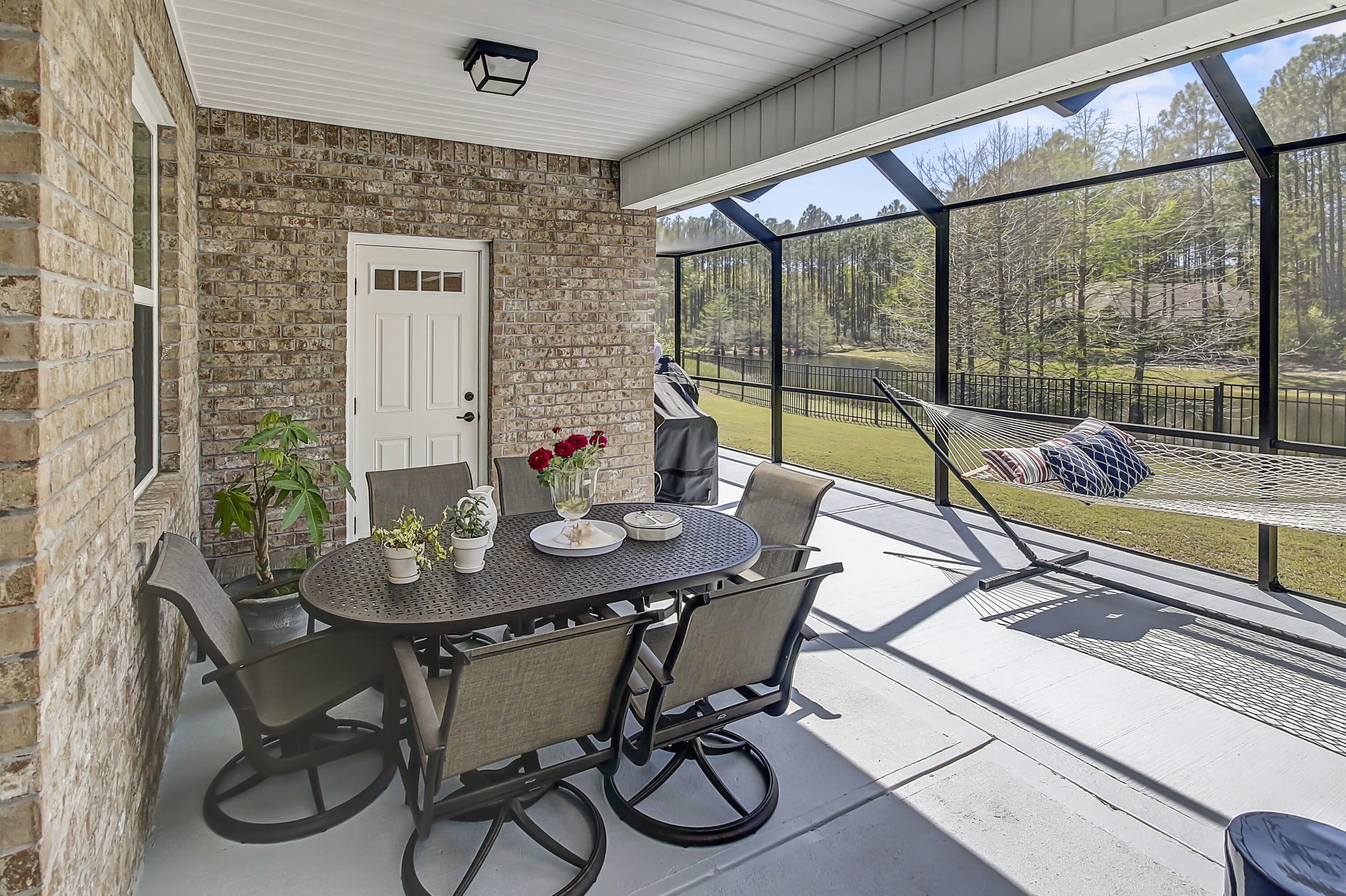 320 Symphony Way Freeport, FL 32439 - Photo 37 of 44 Patio Lanai
