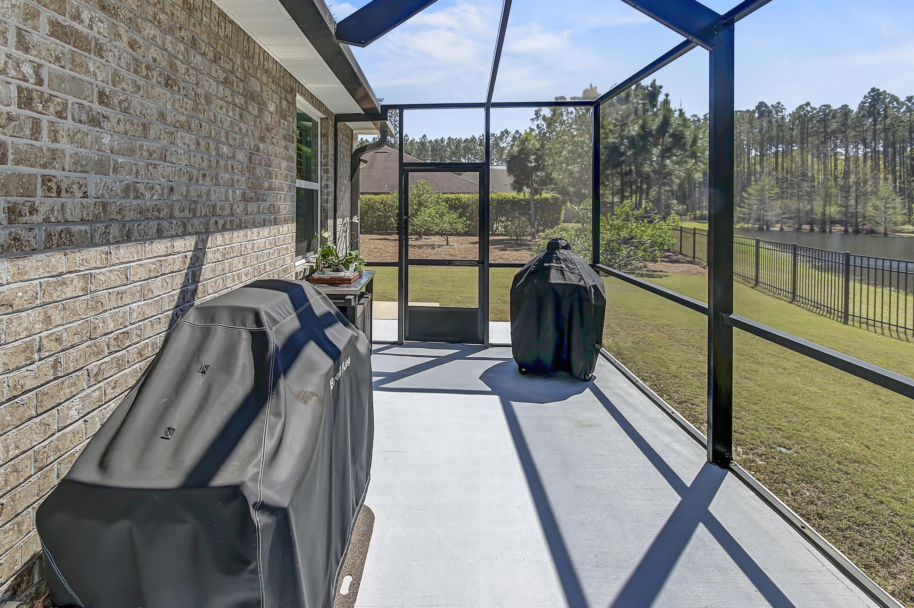 320 Symphony Way Freeport, FL 32439 - Photo 40 of 44 Extensive Lanai