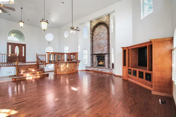 $724,900 | 23955 Cedar Hill, Mi Wuk Village, CA 95346