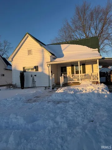 $159,900 | 18 6th Street Northeast, Linton, IN 47441
