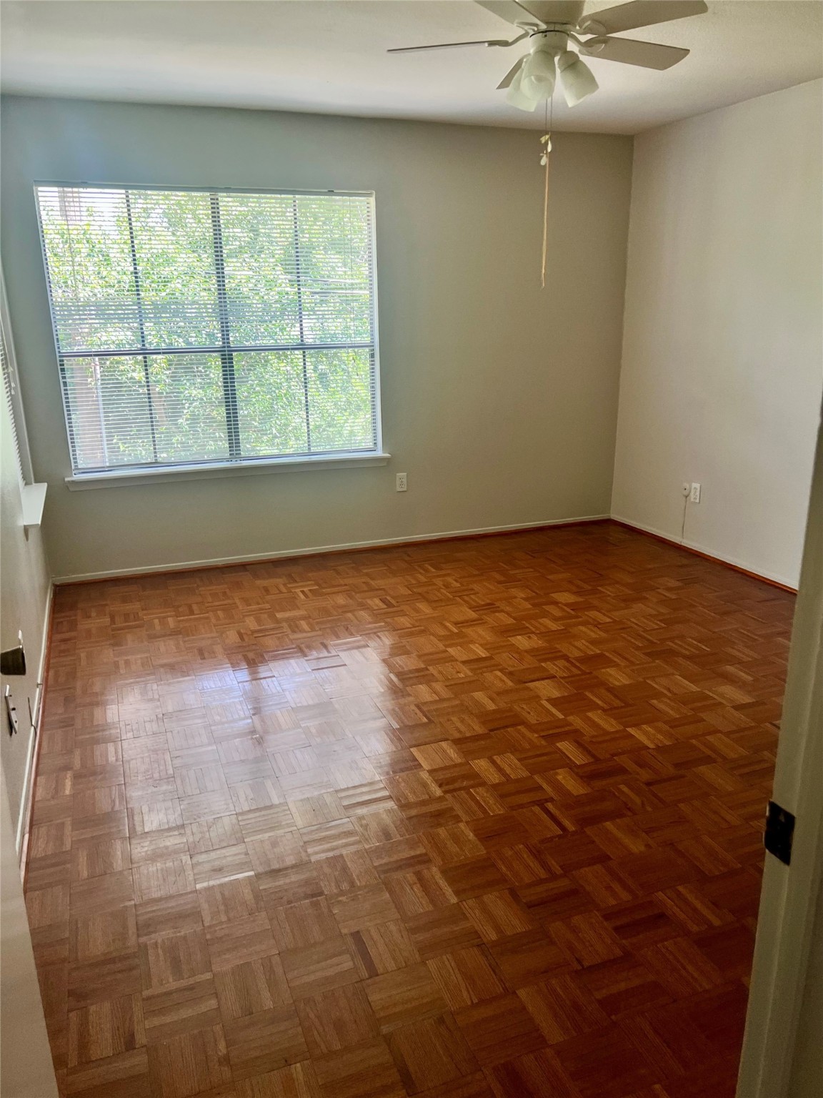 5001 Lamonte Lane, Unit 10 Houston, TX 77092 - Photo 2 of 9